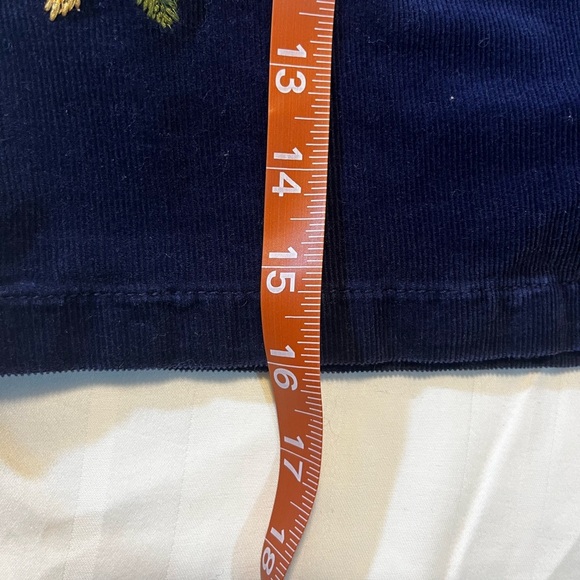 Women’s Mossimo Supply Co. blue corduroy mini skirt sizs 6 w/embroidered flowers - Picture 7 of 7